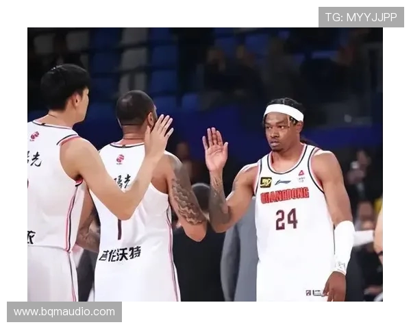 广东男篮外援趣味日常中式英文挑战引爆篮球训练场社媒热度升级